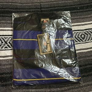 Women’s fb county Charlie Brown never worn or taken out bag.